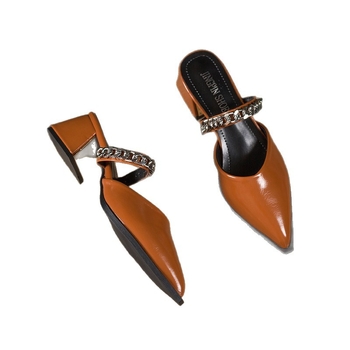 Mule s zatvorenim nosom, PU gornji dio, gumeni potplat, srednji pet, ljeto 2025