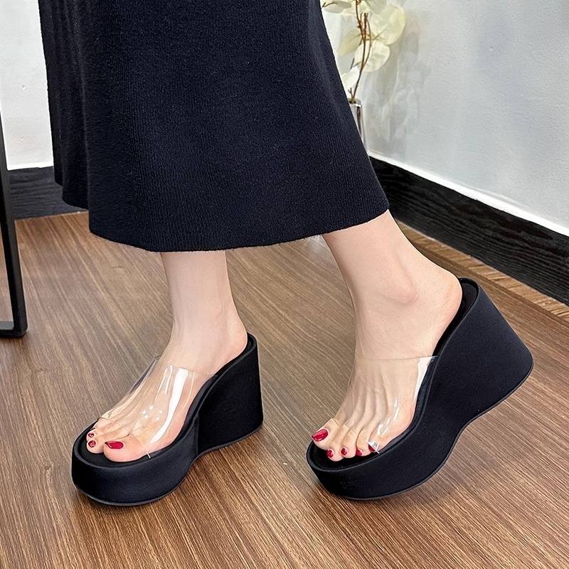 Visoke klinske sandale s prozirnim PVC gornjim dijelom, PU potplat, EVA unutrašnjost, visina pete 6–8 cm, debeli potplat 7,5 cm, korejski stil