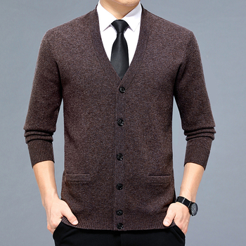 Кашмирен кардиган за мъже - V-образно деколте, удебелен вълнен материал, едноцветен, за мъже на средна възраст, делови стил