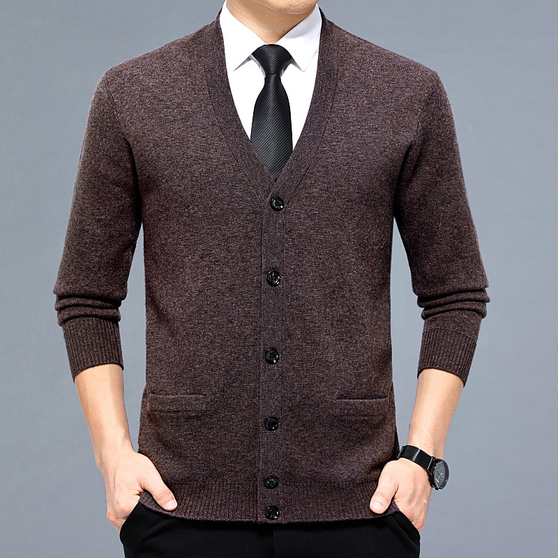 Кашмирен кардиган за мъже - V-образно деколте, удебелен вълнен материал, едноцветен, за мъже на средна възраст, делови стил