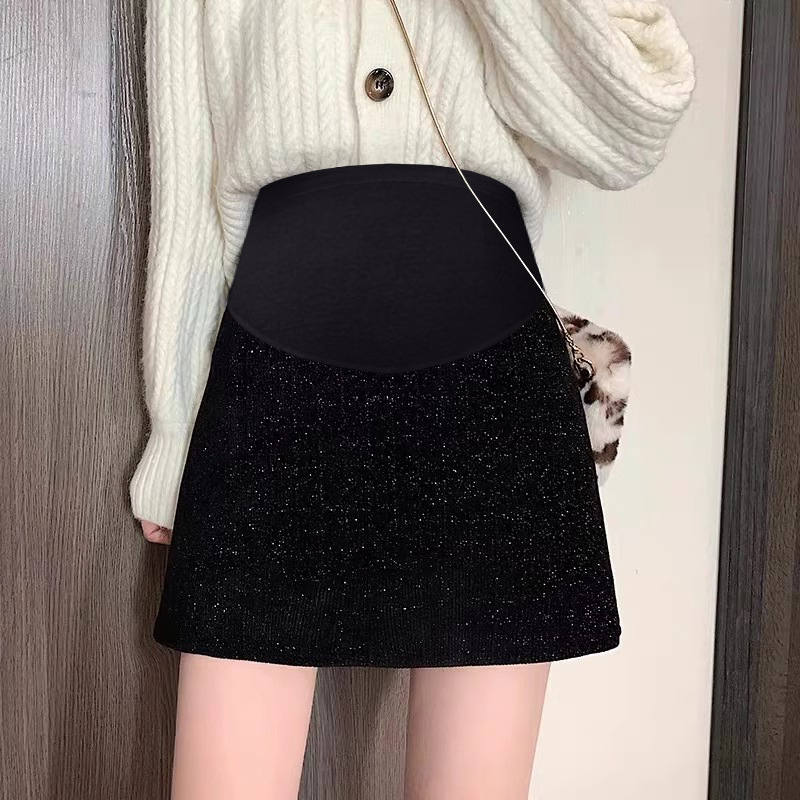 Trudnička suknja marki QYQY od chenille tkanine sa spandex (<30%), dužina tri četvrtine, slobodan kroj, proljeće 2023.