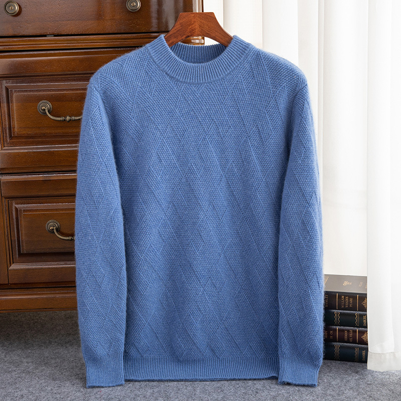 Пуловер от кашмир – 95% кашмир съдържание, плътно плетиво, кръгла яка, дълги ръкави, свободна кройка