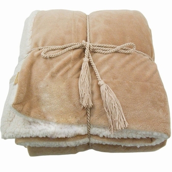 Κουβέρτα φλις πολυεστέρα με τριγωνικό σχέδιο και άκρη lock-edge, 250–450 g/m², χρήση άνοιξη-φθινόπωρο, προσαρμοσμένη επεξεργασία