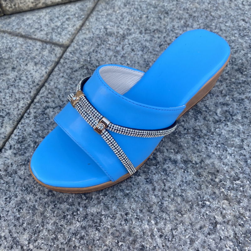 Ženske sandale s PU gornjim dijelom, gumeni potplat, slip-on, klinasti potpet 6–8 cm