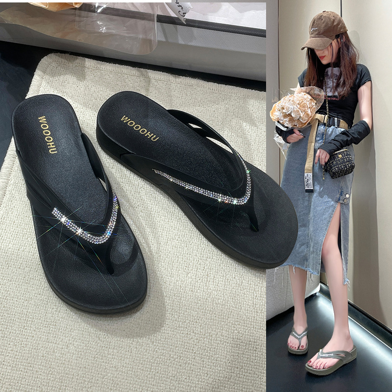 Ženske sandale na klinu s remenčićima s rhinestones i klipsama za prste (Gornji dio: PVC; Gornja podloga: PVC; Stil: retro; Značka: Gao meilun wooohu)