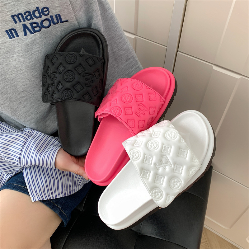 Ženske papuče s Velcro – PU gornji dio, PVC đon, plosati vrh