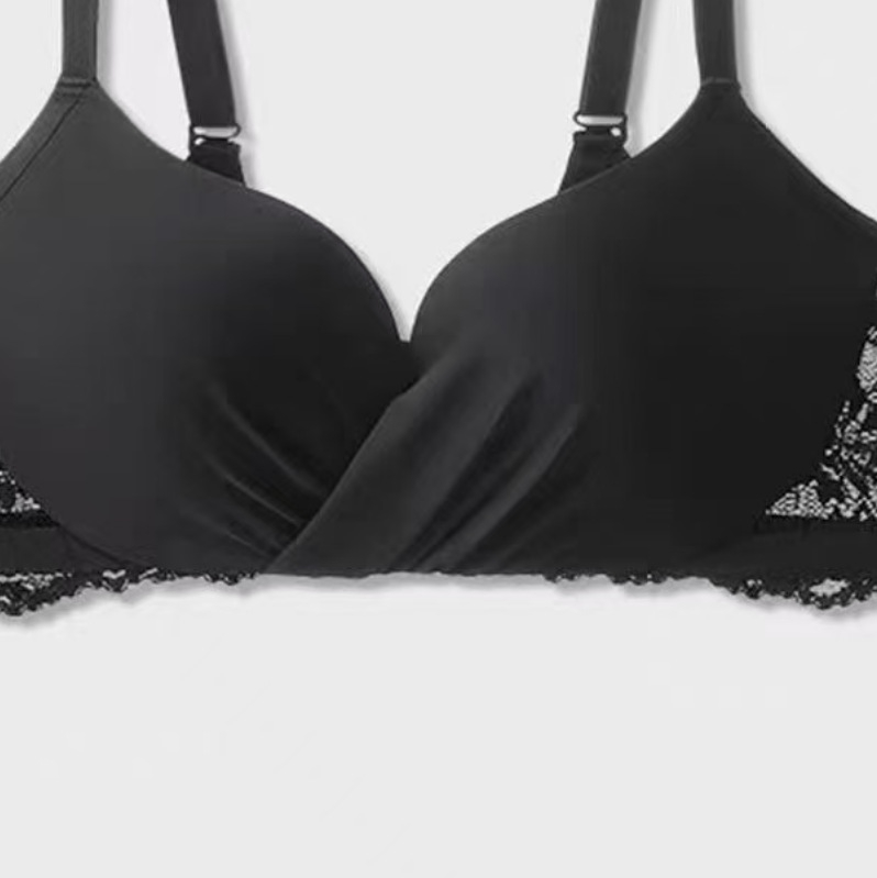 Set podprsenky z krajky, 3/4 košíčky, tvarované košíčky s tenkou hornou a hrubšou spodnou časťou, pevné ramienka, zadné zapínanie s tromi radmi háčikov