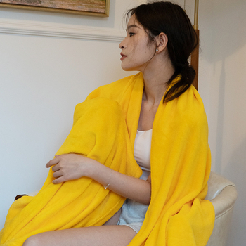 Poliészter dupla oldalú korall bársony takaró, vastagított őszre és télre, négy évszakos használat; minta: más; tömeg: 800 g