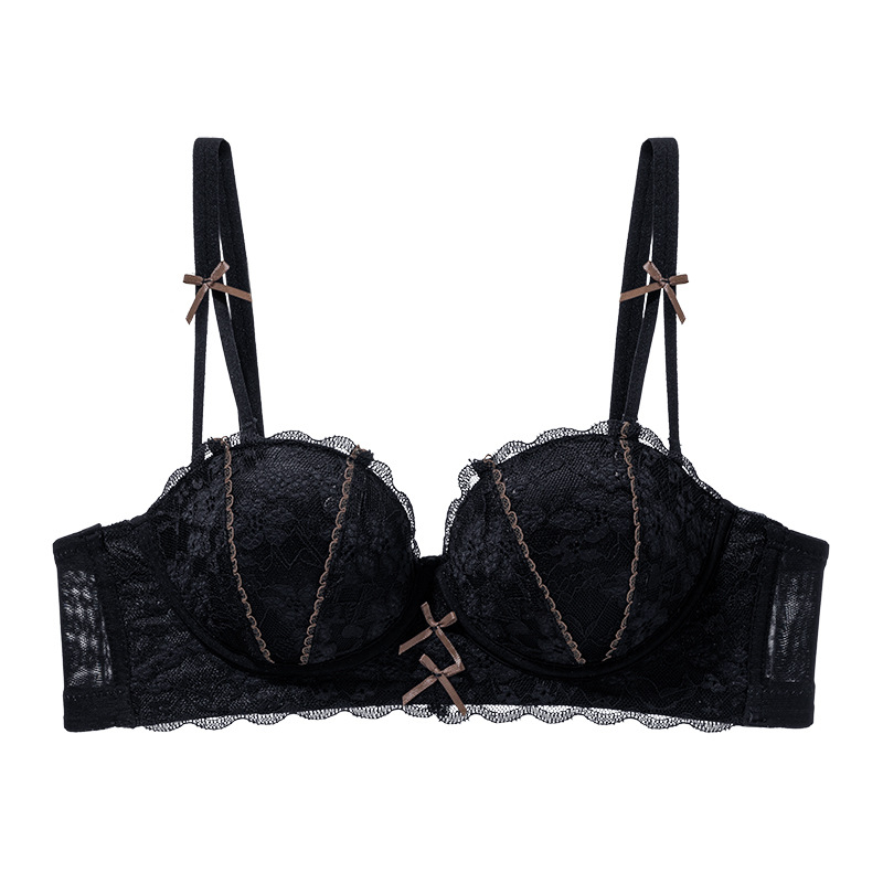 Bavlnená podprsenka s košíčkami 3/4, tvarované košíčky s tenkým horným dielom a hrubším spodným dielom, odnímateľné dvojité ramienka, zadné zapínanie na štyri rady háčikov