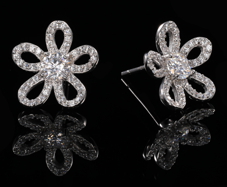 Огърлица от 925 сребро с Moissanite — кух медальон със слънчоглед и камелия, многослоен синджир, дължина 41–50 см, лек луксозен стил