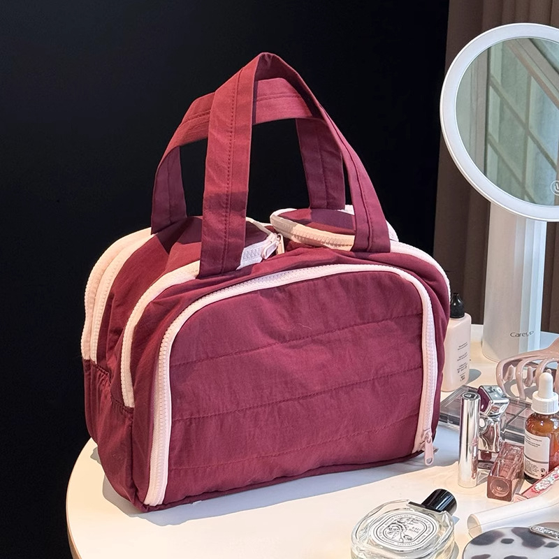 Utazási kozmetikai táska, textil anyag, osztott tárolás, uniszex, Brown bear