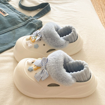 Crocs-stílusú téli papucs, EVA felső rész és talp, zárt orr, vastag talp (>3 cm), könnyű és kényelmes nőknek és fiataloknak