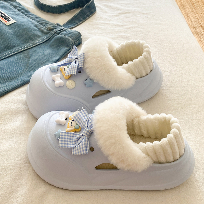 Crocs-stílusú téli papucs, EVA felső rész és talp, zárt orr, vastag talp (>3 cm), könnyű és kényelmes nőknek és fiataloknak