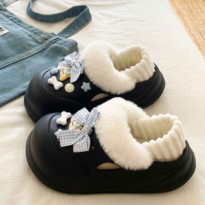 Crocs-stílusú téli papucs, EVA felső rész és talp, zárt orr, vastag talp (>3 cm), könnyű és kényelmes nőknek és fiataloknak