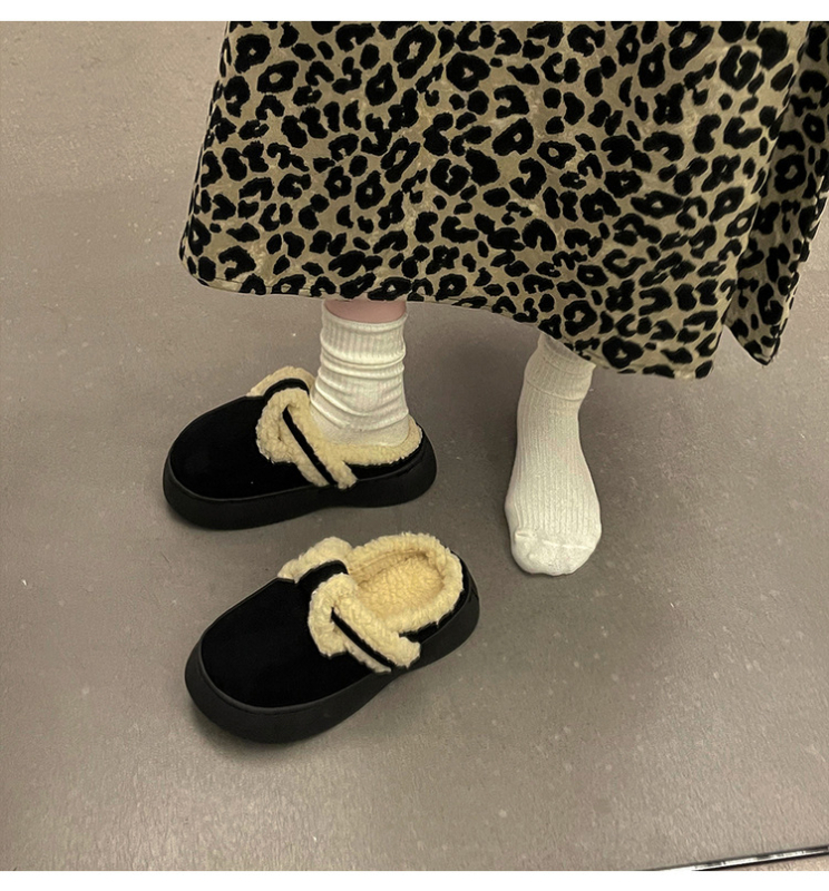 Ženske plišane papuče Slip-On, za nošenje na otvorenom, EVA potplat, okrugli vrh, sladak stil