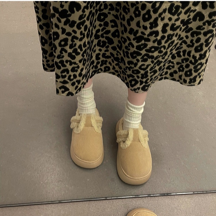 Ženske plišane papuče Slip-On, za nošenje na otvorenom, EVA potplat, okrugli vrh, sladak stil