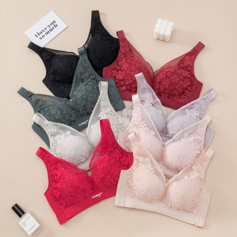 Безжичен сутиен с 3/4 чашки, тънки формовани чашки, без метална подпора, фиксирани двойни презрамки, закопчаване отзад с четири реда куки