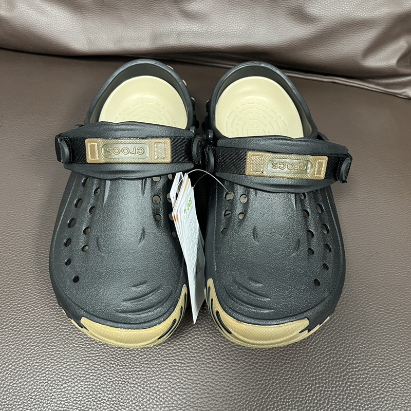 Unisex EVA klompe Crocs-stila – prozračne, lagane, protuklizne, podstavljene; đon EVA, debljina 2-3 cm