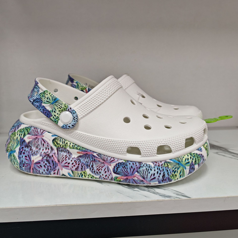 Ženske sandale s debelom potplatom za povećanje visine, zatvorenim prstom, PVC gornji dio, EVA potplata, Crocs stil s rupicama