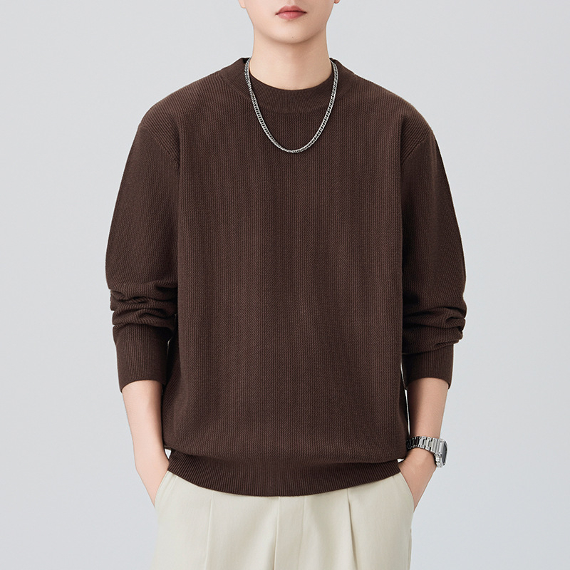 Мъжки плетен пуловер с кръгло деколте – свободна кройка, дълги ръкави, удебелен плетив, смес от памук и полиестер