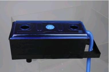 Yee Akváriumi Szűrőpumpa – Kicsi, Csendes Külső 3-in-1 Vízcsobogás Falra Szerelhető Oxigén- és Keringető Egység, Műanyag; Frissvíz Halak Számára; Modellek: YMB-401/403/404/405; Márka: Yee