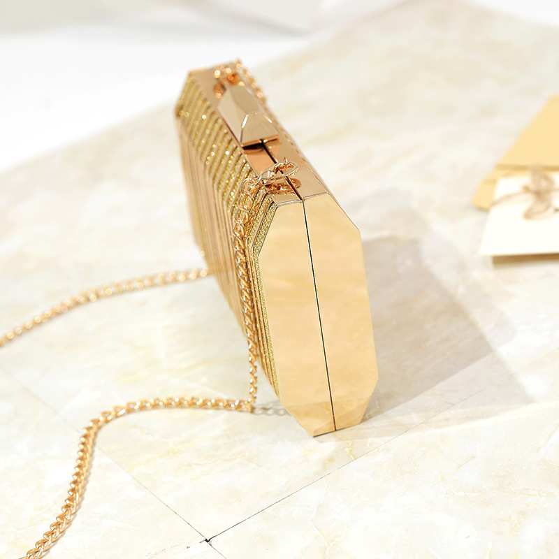 Večernja metalna clutch torbica, kvadratnog oblika, ručna izrada, zatvarač