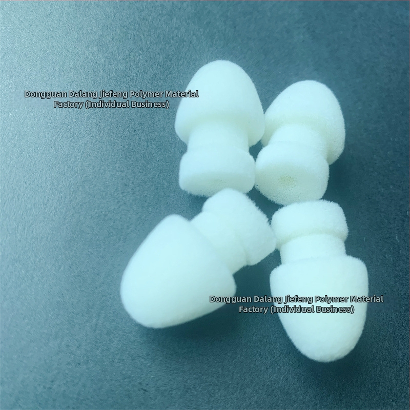 Hubka na lesk na pery – polyuretánová pena, hustota 35 kg/m³, značka Jifeng, bez tlače