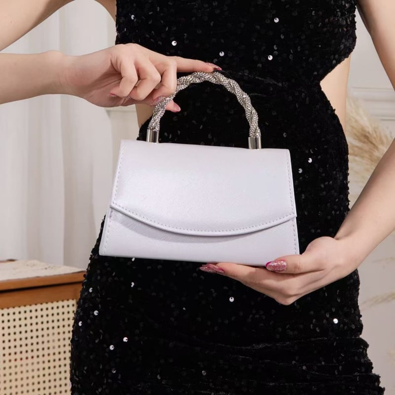 Вечерна чанта с кристали, PU материал, вертикална квадратна форма, магнитно закопчаване, полиестерна подплата, вътрешен джоб за ID