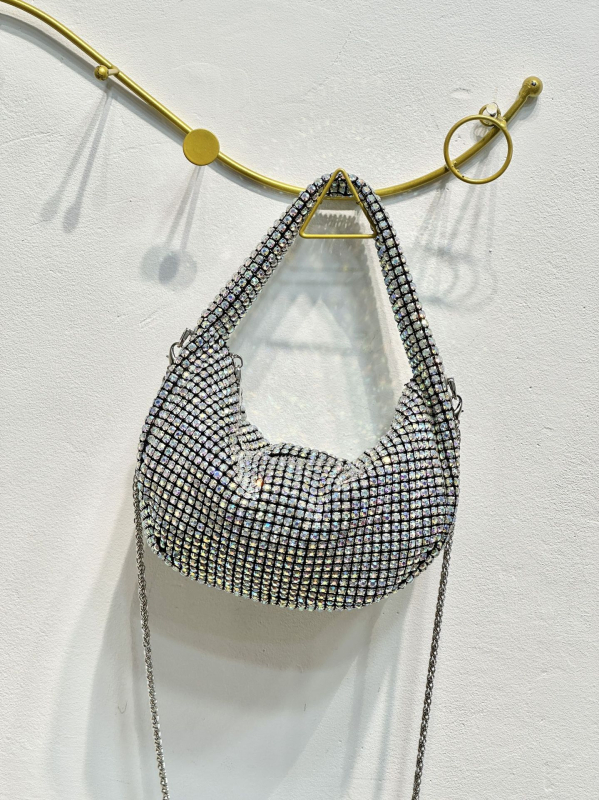 Večernja torbica Dumpling Bag, PU koža, najlonska podstava, zatvarač, unutarnji džepovi: džep sa zatvaračem, džep za telefon, džep za ID, proljeće 2025