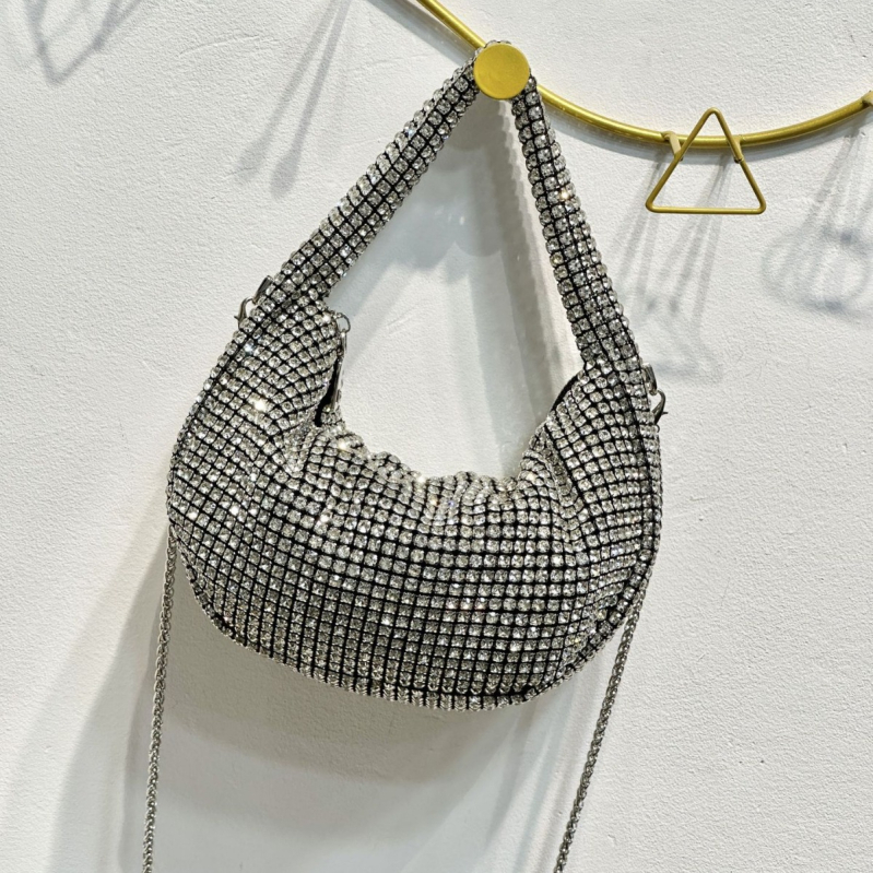 Večernja torbica Dumpling Bag, PU koža, najlonska podstava, zatvarač, unutarnji džepovi: džep sa zatvaračem, džep za telefon, džep za ID, proljeće 2025