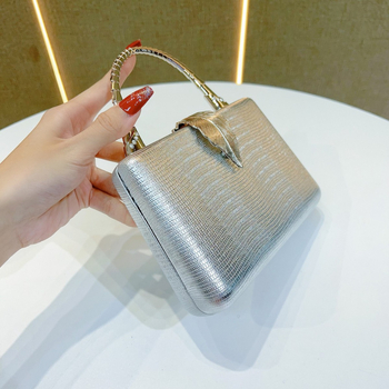 Torba CL3202 — PU, kvadratna, otvoreni gornji dio, unutarnji džep za telefon, jedna naramenica