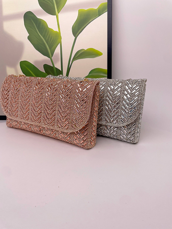 Večernja clutch torbica s kristalima, PU koža, pravokutnog oblika, podlaktni stil, unutarnja ID džep, zatvaranje poklopcem