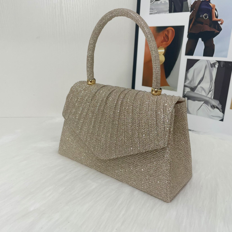 Ženska šljokičasta clutch torbica za večernje, vodoravni kvadratni oblik, magnetsko zatvaranje, poliester materijal i podstava, unutarnja ID džep i pretinac