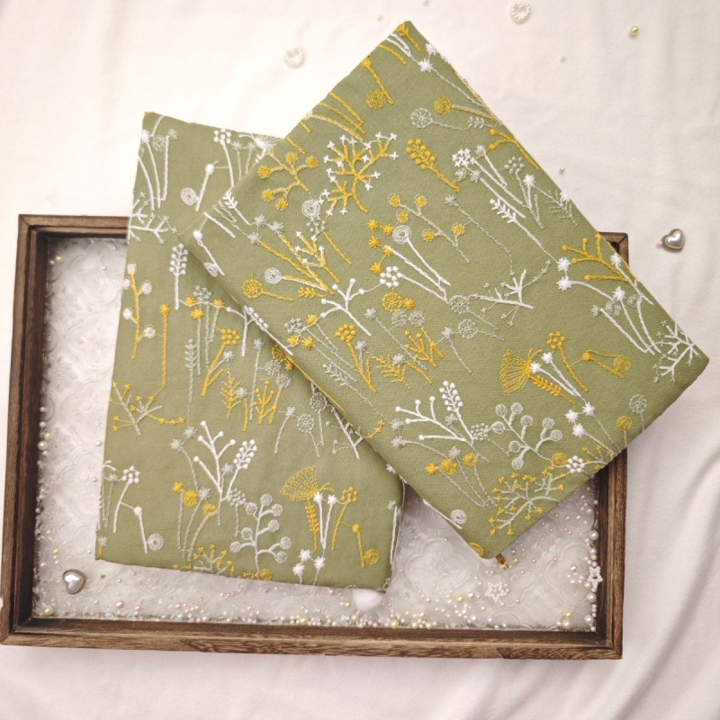 Kézzel készített textil könyvborító csipke szegéllyel, tervhez és heti naplóhoz; Import: Nem; Ajándék: Nem; IP engedély: Nem