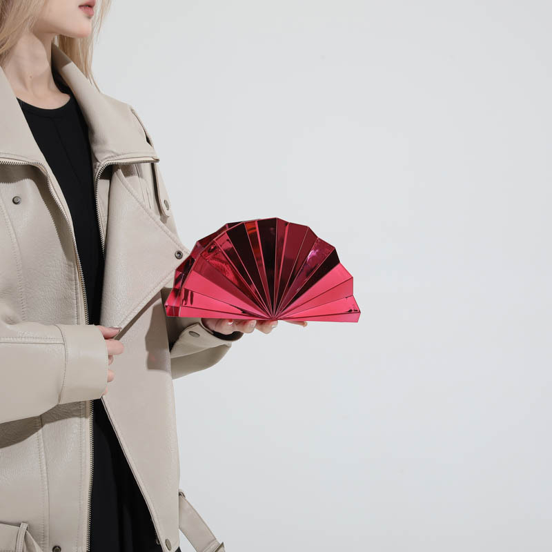 Akrilna torbica u obliku fan, Shell Bag stil, magnetska kopča i džep za dokumente