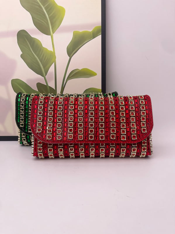 Jue xi PU kožna torbica s dijamantnim ukrasima, vodoravnog kvadratnog oblika, poklopac zatvaranja, lančana naramenica ili crossbody traka