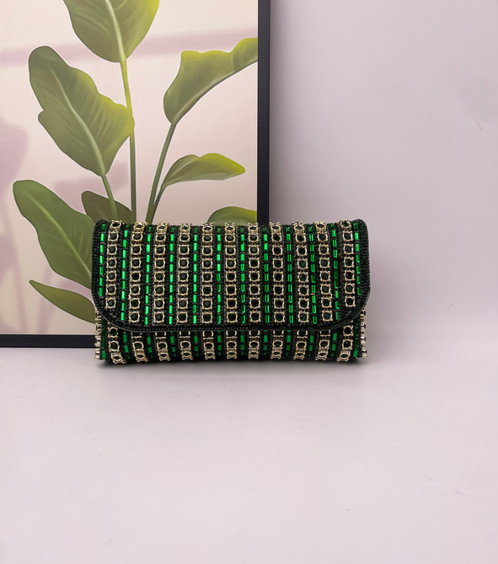 Jue xi PU kožna torbica s dijamantnim ukrasima, vodoravnog kvadratnog oblika, poklopac zatvaranja, lančana naramenica ili crossbody traka