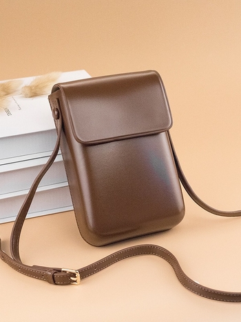 Unisex torba sa sedlom u korejsko-japanskom stilu, vertikalni kvadratni dizajn, PU materijal, magnetsko zatvaranje, 3D vanjska torba