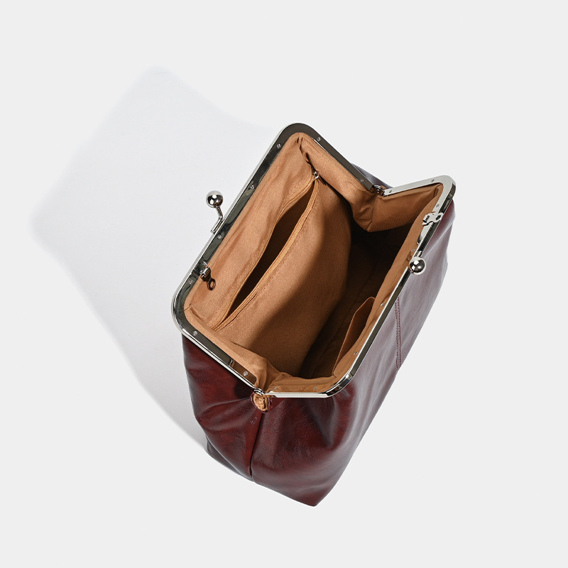 Crossbody bucket torba velike kapacitete, PU materijal, trodimenzionalni oblik školjke, zatvaranje zipom, unutarnja džep za telefon, jedna naramenica