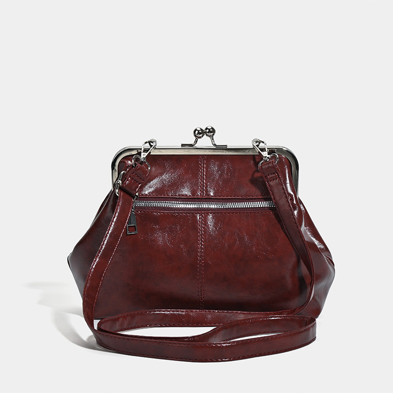 Crossbody bucket torba velike kapacitete, PU materijal, trodimenzionalni oblik školjke, zatvaranje zipom, unutarnja džep za telefon, jedna naramenica