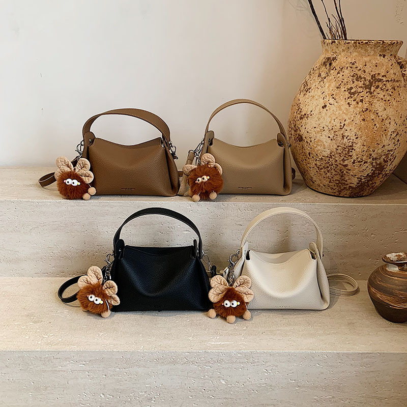 Ženska Pillow bag torba, gradski minimalizam, PU materijal, horizontalni kvadratni oblik, zatvarač na zip, poliester podstava