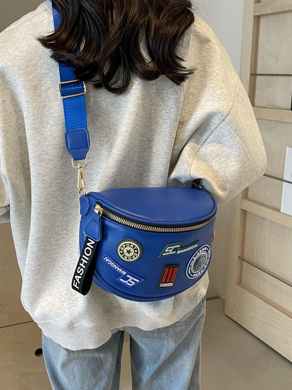Ženska PU crossbody torba u obliku školjke, zatvarač, laminirano unutarnje, poliester podstava, gradska jednostavnost, proljeće 2025