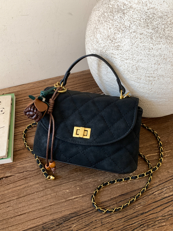PU crossbody torbica, gradski minimalistički stil, horizontalni kvadratni oblik, zaključavanje lokkom, unutarnja džep sa zip zatvaračem