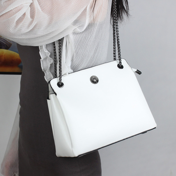 PU верижна чанта за рамо тип кофа със цип, ламиниран вътрешен джоб и полиестерна подплата