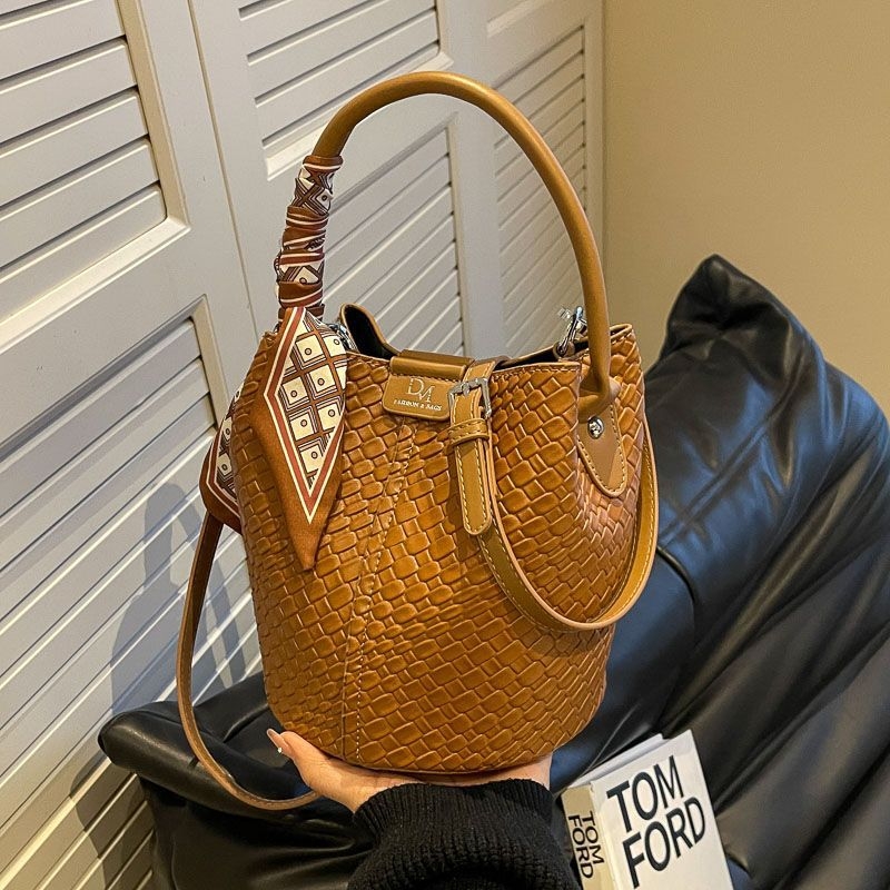 Uniszex PU Tote táska, Tavasz 2025, mindennapi használatra