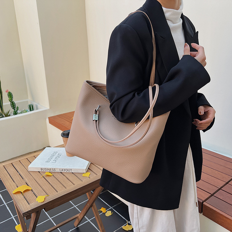 Чанта Tote с голям капацитет, PU кожа, ежедневен корейски стил, цип за затваряне, подплата полиестер, Есен 2025
