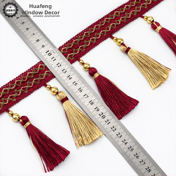 Cap de perdea din dantelă cu ciucuri - Material: bază din plasă hexagonală + fir poliester; Pentru meșteșuguri; Cod produs: 1024947142; Marca: Altele