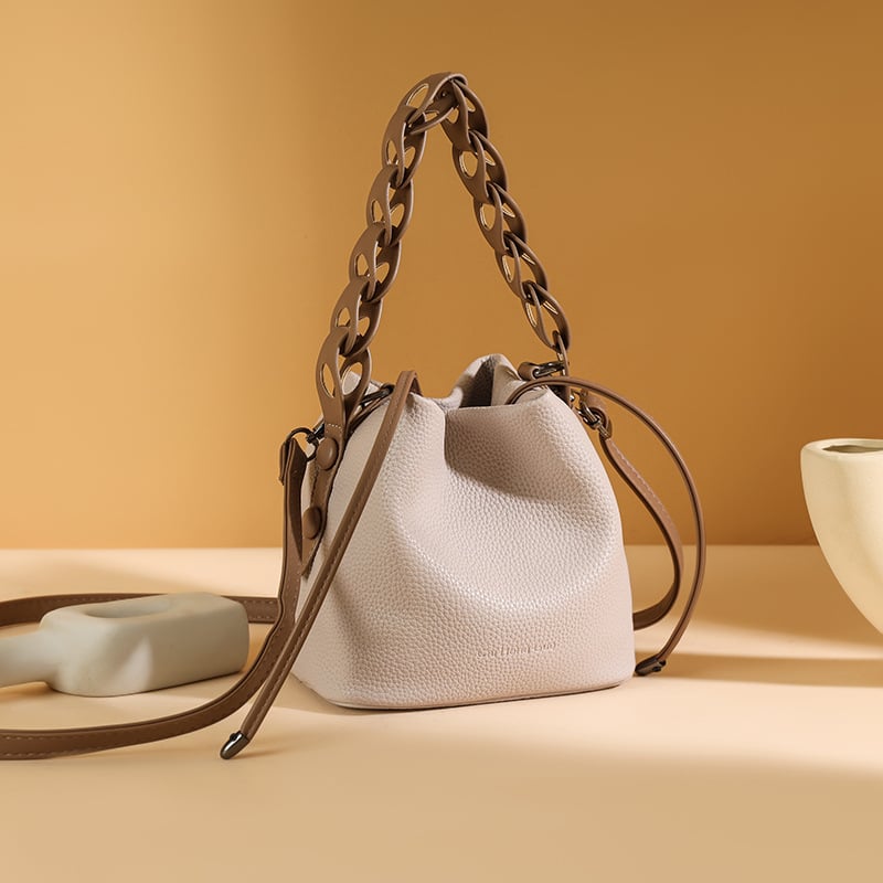 Ženska PU bucket torba, francuski stil, zimsko izdanje 2025, zatvarač na špagu, poliester podstava, gradski minimalistički dizajn, dnevna crossbody