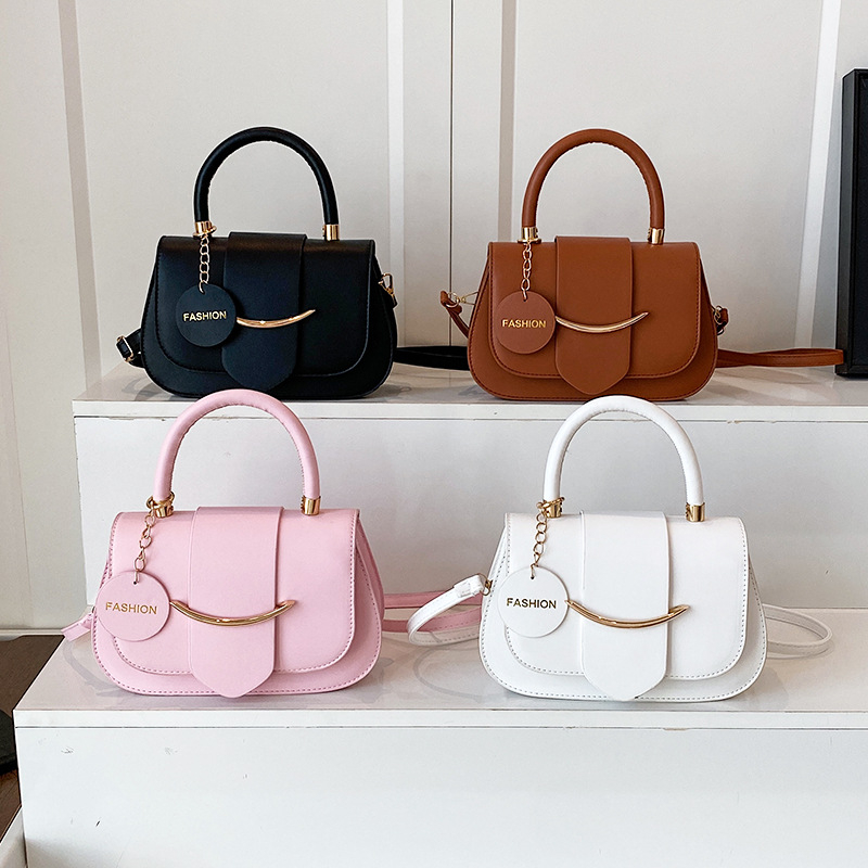 Ženska crossbody torba u ulično-stilskom izgledu, PU koža, horizontalni kvadratni oblik, zatvarač, unutarnja torbica za mobitel