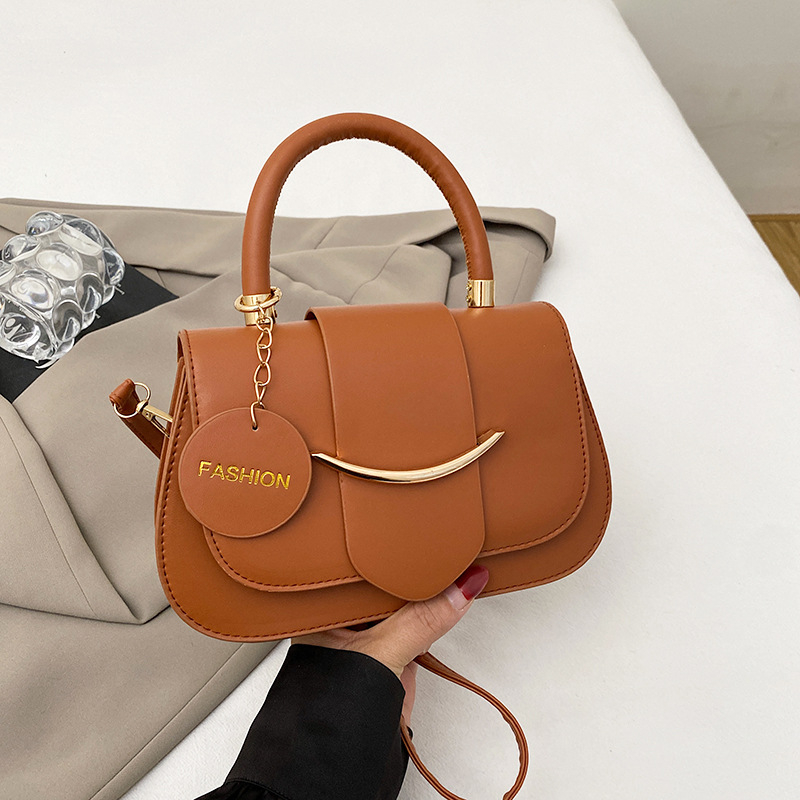 Ženska crossbody torba u ulično-stilskom izgledu, PU koža, horizontalni kvadratni oblik, zatvarač, unutarnja torbica za mobitel